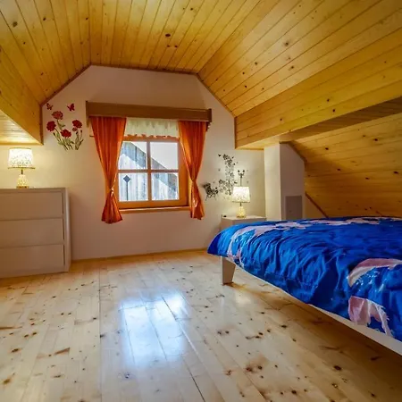 House Pecisce Apartman Skrad