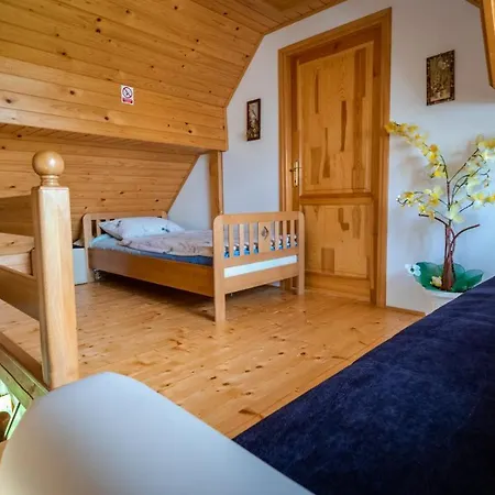 Apartman House Pecisce