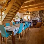 House Pecisce Apartman Skrad